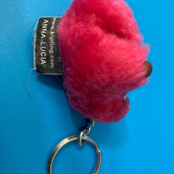 Collectible Vintage Kipling Pink Plush Fuzzy Gorilla Keychain Charm Anna Lucia - Picture 2 of 5